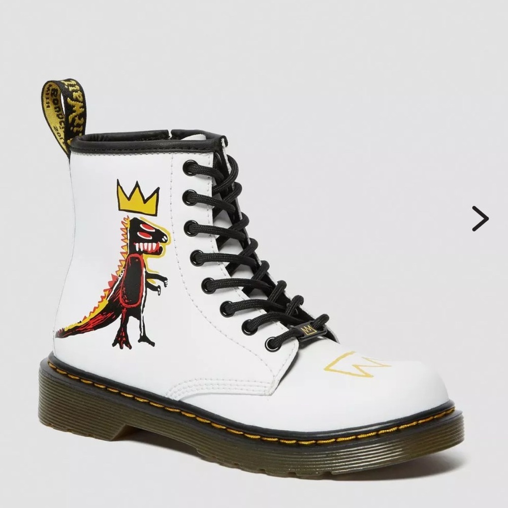 DR MARTENS JUNIOR 1460 BASQUIAT LEATHER BOOTS